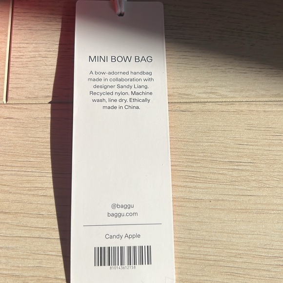 Baggu x Sandy Liang Mini Bow Bag in candy apple. - Picture 6 of 6